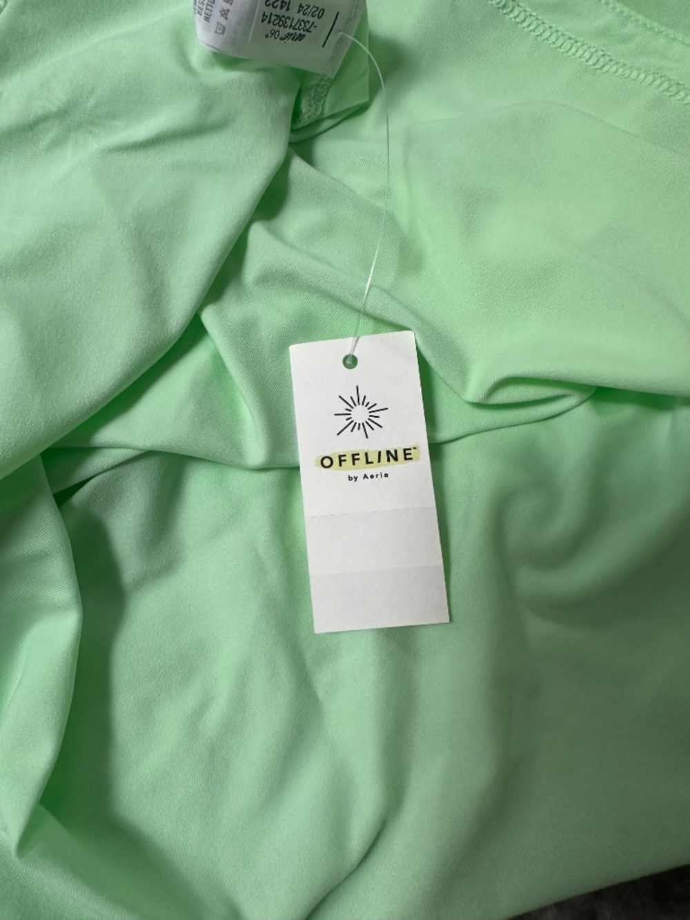 OFFLINE by Aerie Athletic Shirt - NWT - Picture 4 of 5